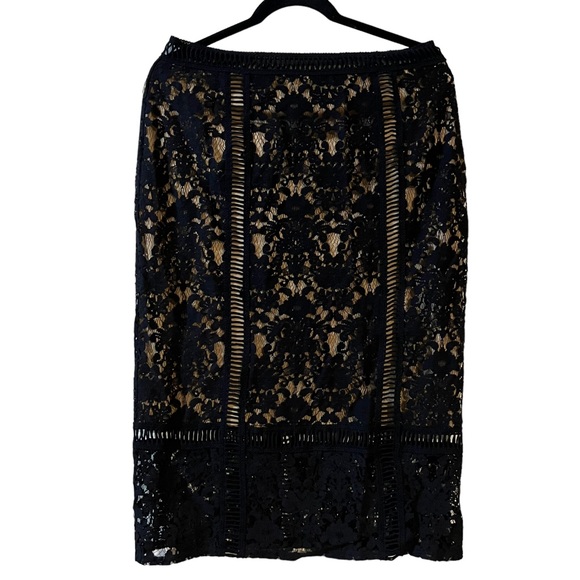 Bailey 44 Silver Spring Black Beige Lace Skirt Small - Picture 2 of 4